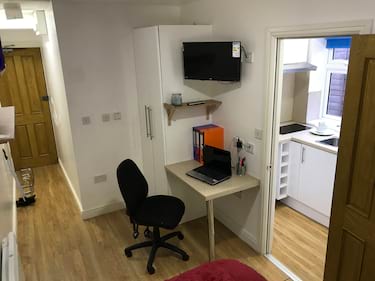 1 bed studio, Harrow Road, Selly oak, Birmingham, B297DW