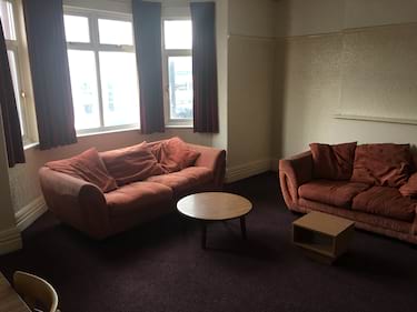 3 bed house, Stockport Road, Longsight, Manchester, M130RQ