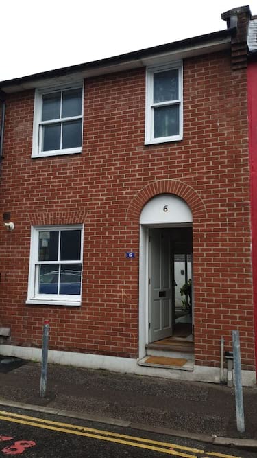 2 bed house, Upper Gardner Street, City Centre, Brighton, BN14AN