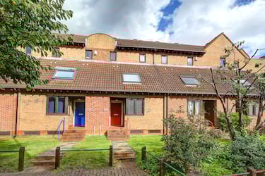 6 bed house, Manchester Road, Isle of Dogs, London, E143HW
