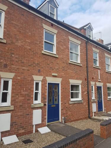 6 bed house, Gordon Street, City Centre, Leamington Spa, CV311HR