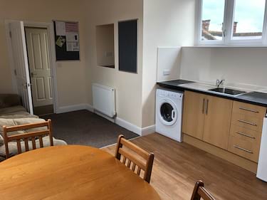 4 bed flat, North Street, City Centre, Exeter, EX43QR
