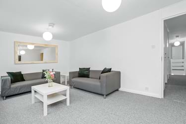 4 bed house, Eynsford House, Se17, London, SE172ST