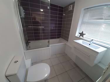 3 bed house, Palm street, Near university, Middlesbrough, TS13EE