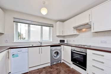 3 bed flat, Ambassador Square, Isle of Dogs, London, E149UX