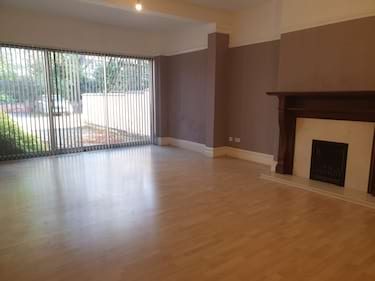 2 bed flat, 18 stoneygate avenue, Knighton, Leicester, LE23HE