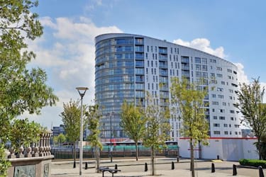 4 bed flat, Dowells Street, New Cross, London, SE109GE