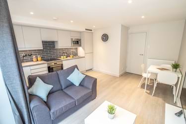 3 bed flat, Cable Street, City Centre, Lancaster, LA11HD