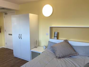 1 bed studio, Lawrence Street, Fishergate, York, YO103DU