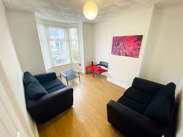 4 bed house, Wheatstone Road, Southsea, Portsmouth, PO40LJ