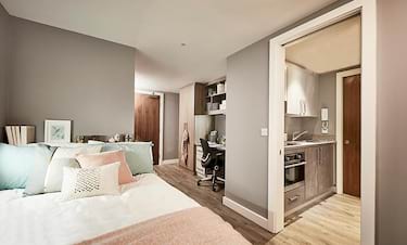 1 bed studio, Talbot Street, Arboretum, Nottingham, NG15HD