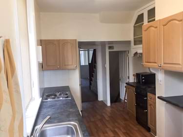 6 bed house, Trinity st, Central, Huddersfield, HD14DX