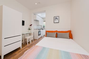 1 bed studio, Bloemfontein Avenue, City Centre, London, W127BL