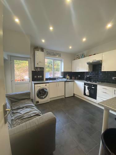 5 bed house, Newmarket Road, Elm Grove, Brighton, BN23QF