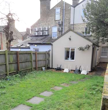 6 bed flat, Mill Road, City Centre, Cambridge, CB12AB