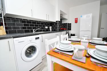 4 bed house, Broadway, Skerton, Lancaster, LA12BX