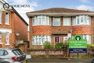3 bed flat, Holyrood Avenue, Portswood, Southampton, SO171SH