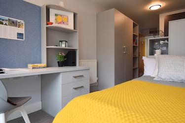 1 bed studio, Kingsland Road, Shoreditch, London, E28AG