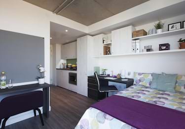 1 bed studio, Commercial Street, Spitalfields, London, E11LP