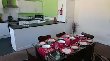 6 bed flat, Borough Road, Linthorpe Village, Middlesbrough, TS13AA
