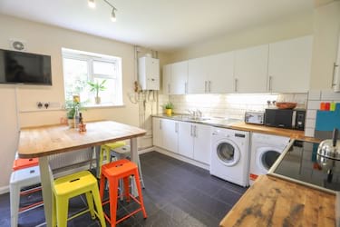 9 bed house, The Crescent, Moulsecoomb, Brighton, BN24TB