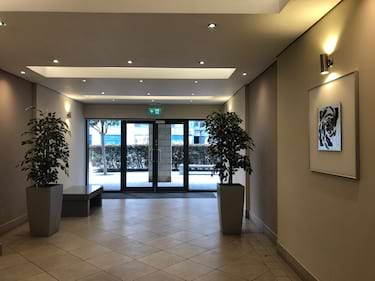 2 bed flat, Boulevard Drive, Hendon, London, NW95QZ