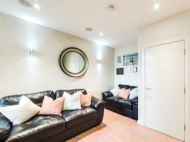 5 bed house, Liverpool Road, Newcastle-under-Lyme, Newcastle-under-Lyme, ST5 9HF