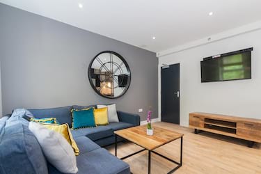 7 bed flat, Bankfield Road, Huddersfield, Huddersfield, HD1 3HR