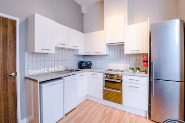 8 bed flat, St Hilds Lane, Durham, Durham, DH1 1QL