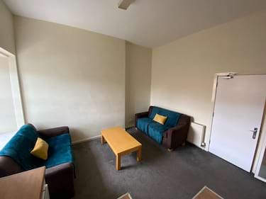 4 bed flat, Canon Street, Canonmills, Edinburgh, EH3 5HE