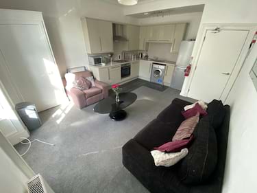3 bed flat, Ellen Street, City Centre, Dundee, DD1 2QQ