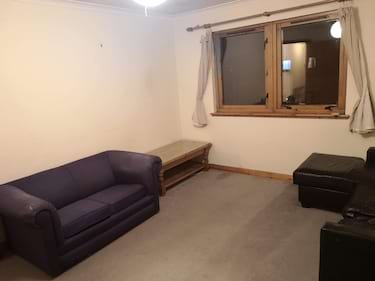 2 bed flat, Easter Hermitage, Leith Links, Edinburgh, EH6 8DR