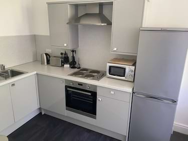 2 bed flat, Stewartville Street, Partick, Glasgow, G11 5PE