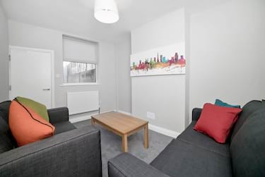 5 bed flat, Belton Road, Easton, Bristol, BS5 0JS