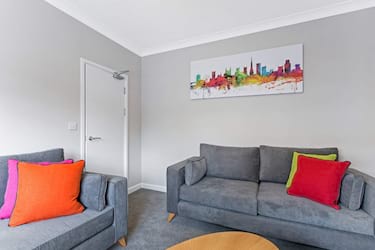 4 bed house, Southmead Road, Horfield, Bristol, BS10 5EN