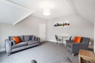 1 bed flat, City Road, Edgbaston, Birmingham, B17 8LN