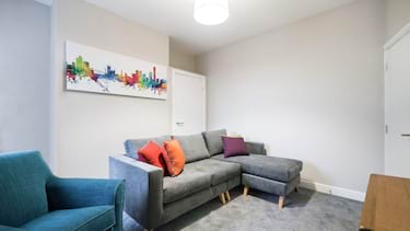 4 bed house, Glendore, Manchester, Manchester, M5 5EY