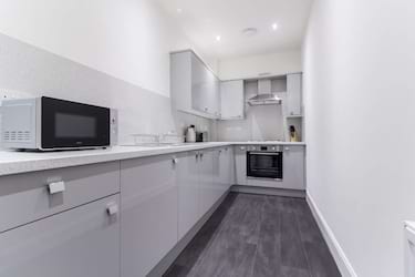 3 bed flat, Pitt Street, City Centre, Glasgow, G2 4DY