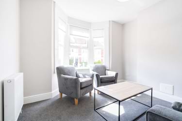 4 bed house, Repton Road, Brislington West, Bristol, BS4 3LT