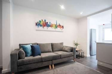 4 bed house, Metfield Croft, Harborne, Birmingham, B17 0NN