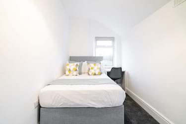 1 bed house, Kitchener Road, Selly Park, Birmingham, B29 7QE