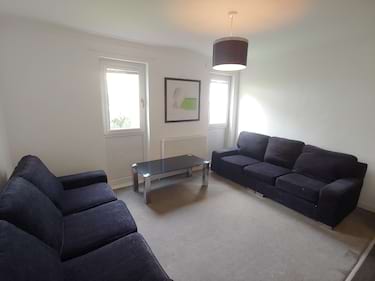 3 bed flat, St Marys Wynd, Stirling Town, Stirling, FK8 1BX