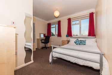 6 bed house, Kent Avenue, Canterbury, Canterbury, CT1 1RR