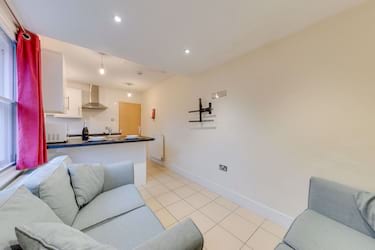 4 bed flat, Northgate (Flat), Canterbury, Canterbury, CT1 1BE