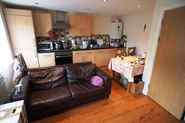 1 bed flat, Flat, Cathays, Cardiff, CF24 4EN