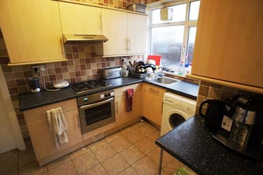 5 bed house, Whitchurch Road, Cardiff, Cardiff, CF14 3JQ