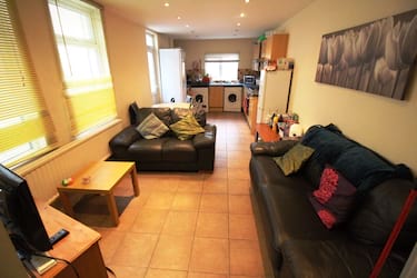 5 bed house, Africa Gardens, Cardiff, Cardiff, CF14 3BU