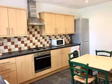 4 bed house, Alexandra Road, Sheffield, Sheffield, S2 3EH