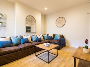 6 bed house, Woodcroft Road, Liverpool, Liverpool, L15 2HQ