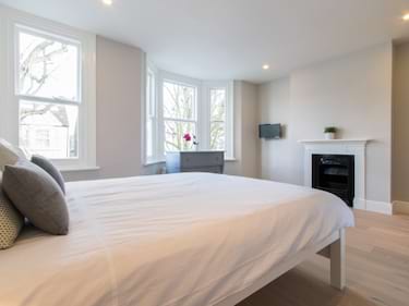 6 bed house, Adelaide Rd, London, London, W13 9EB